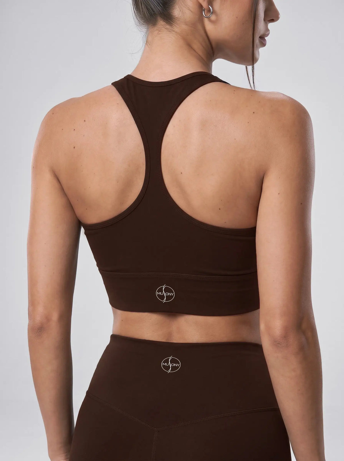 Top racerback – czekoladowy