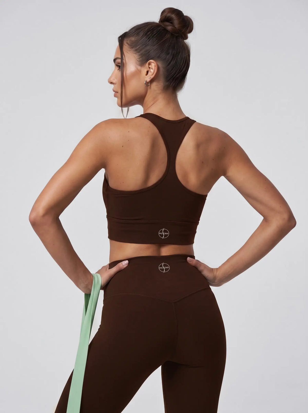 Top racerback – czekoladowy