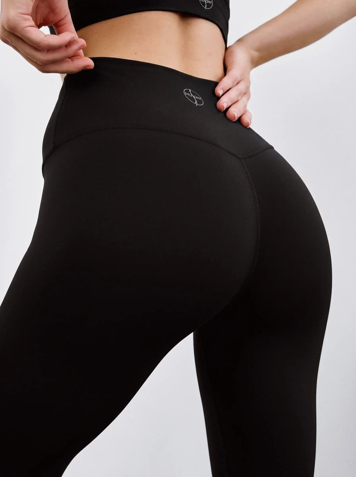 Legginsy – czarne
