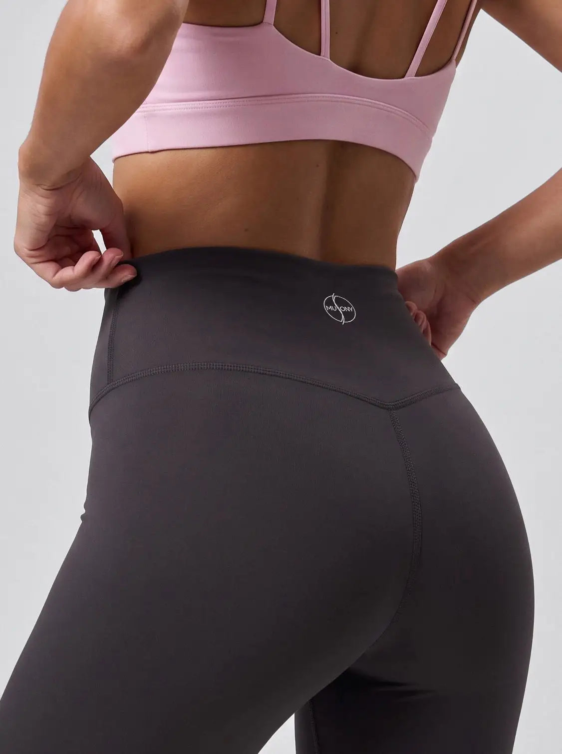 Legginsy – grafitowe